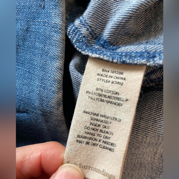 Soft Surroundings stretch pullon blue jeans distressed faded - Picture 11 of 16